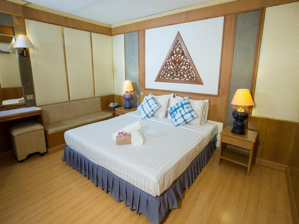 Phrae Nakara Hotel Exterior photo