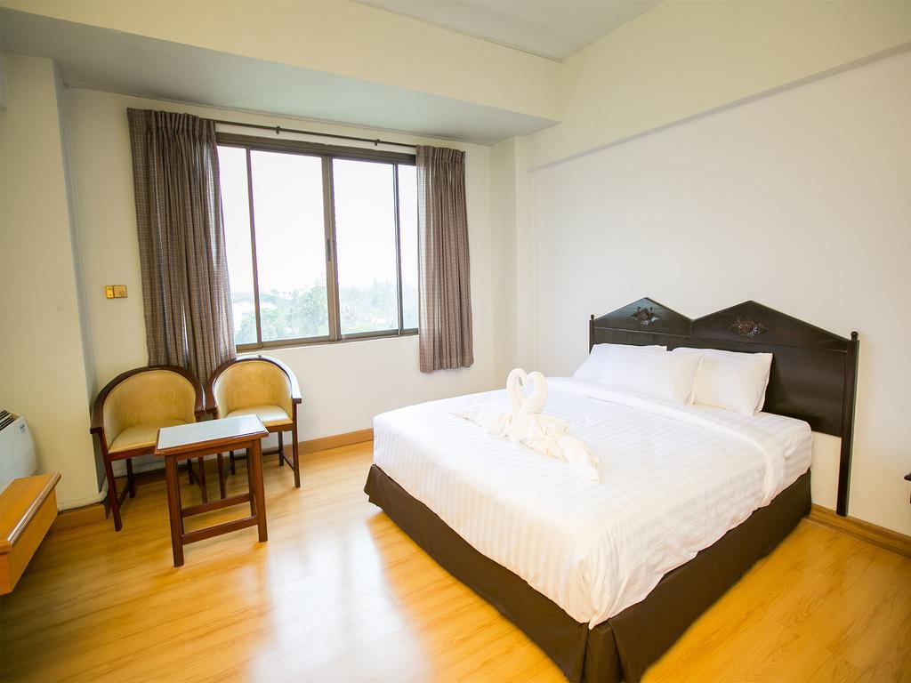 Phrae Nakara Hotel Exterior photo